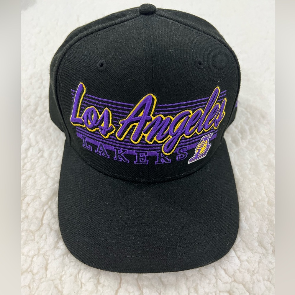 Los Angeles Lakers New Era Snapback